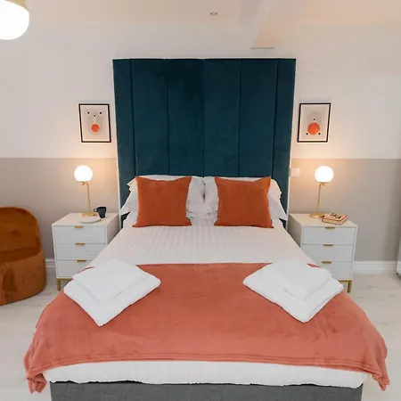 Apartamento Luxurious 2 Bed House Free Parking - Sleeps 6 Birmingam