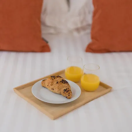 Luxurious 2 Bed House Free Parking - Sleeps 6 Apartamento *